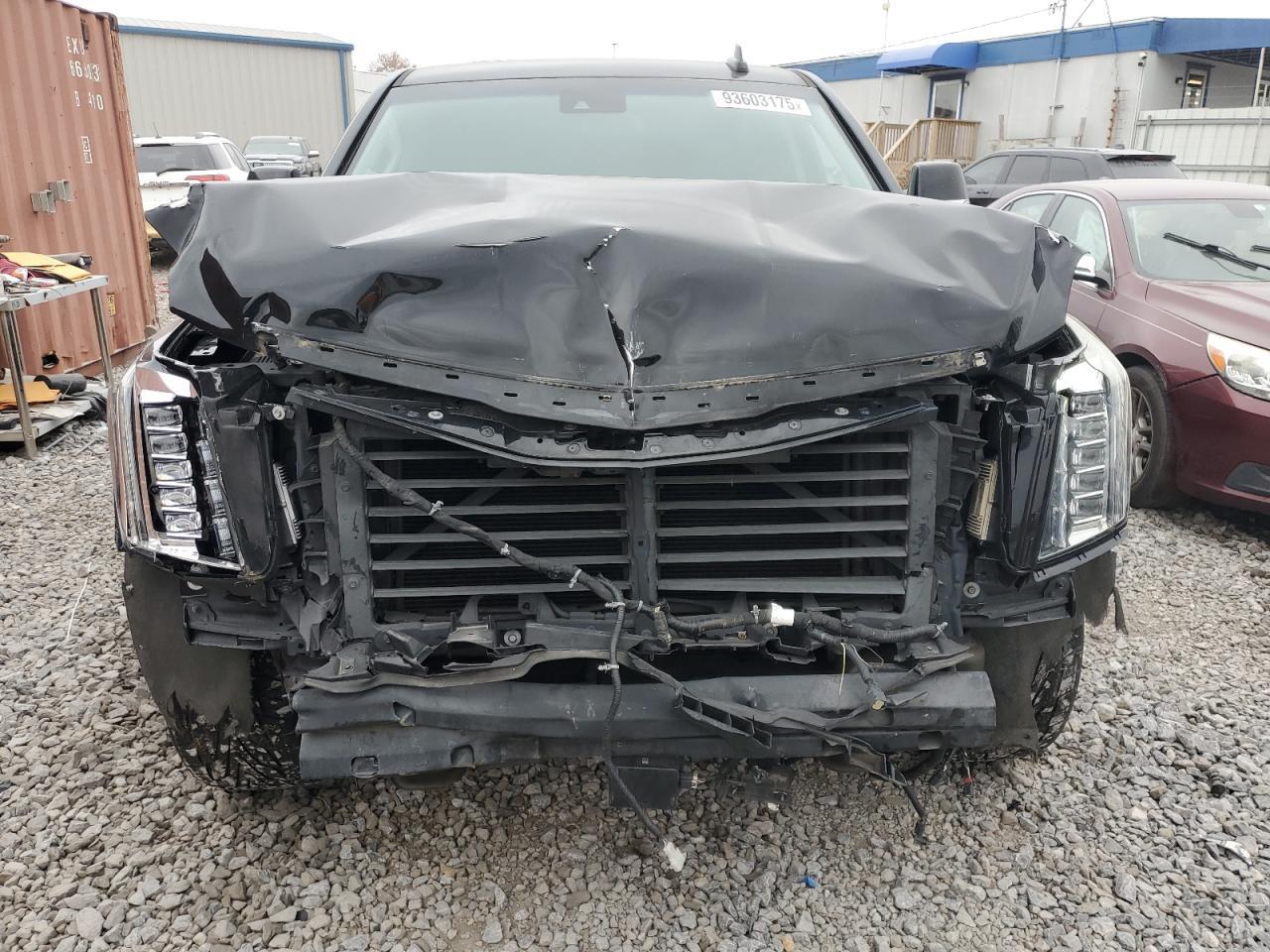 2018 CADILLAC Escalade ESV