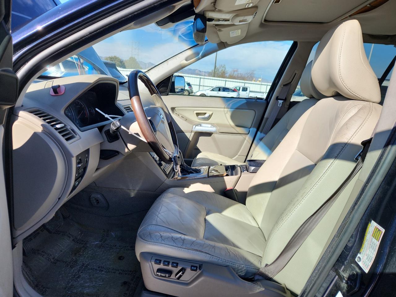 2006 VOLVO XC90