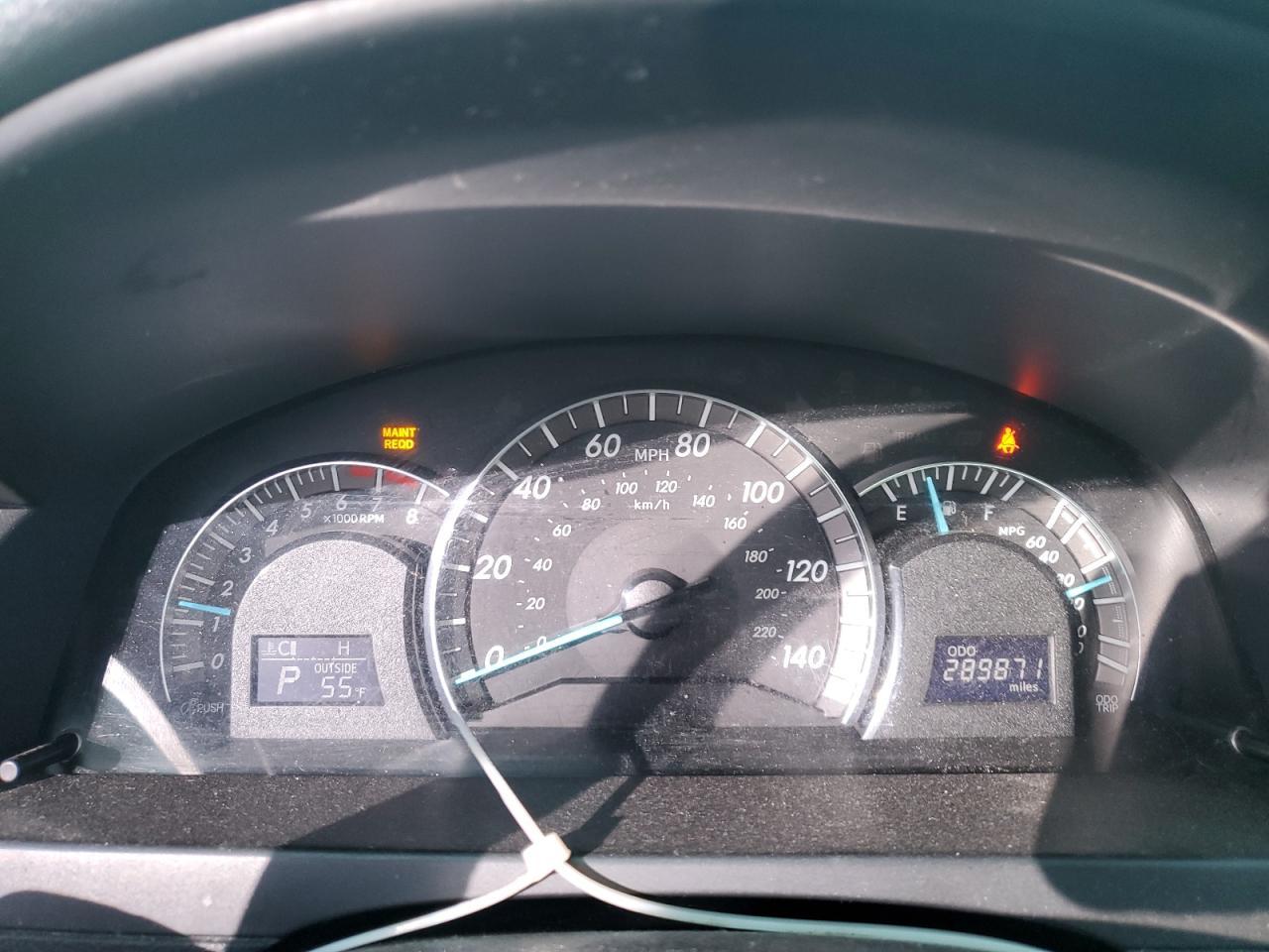 2012 TOYOTA CAMRY