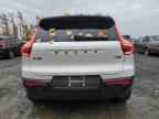 2022 VOLVO XC40