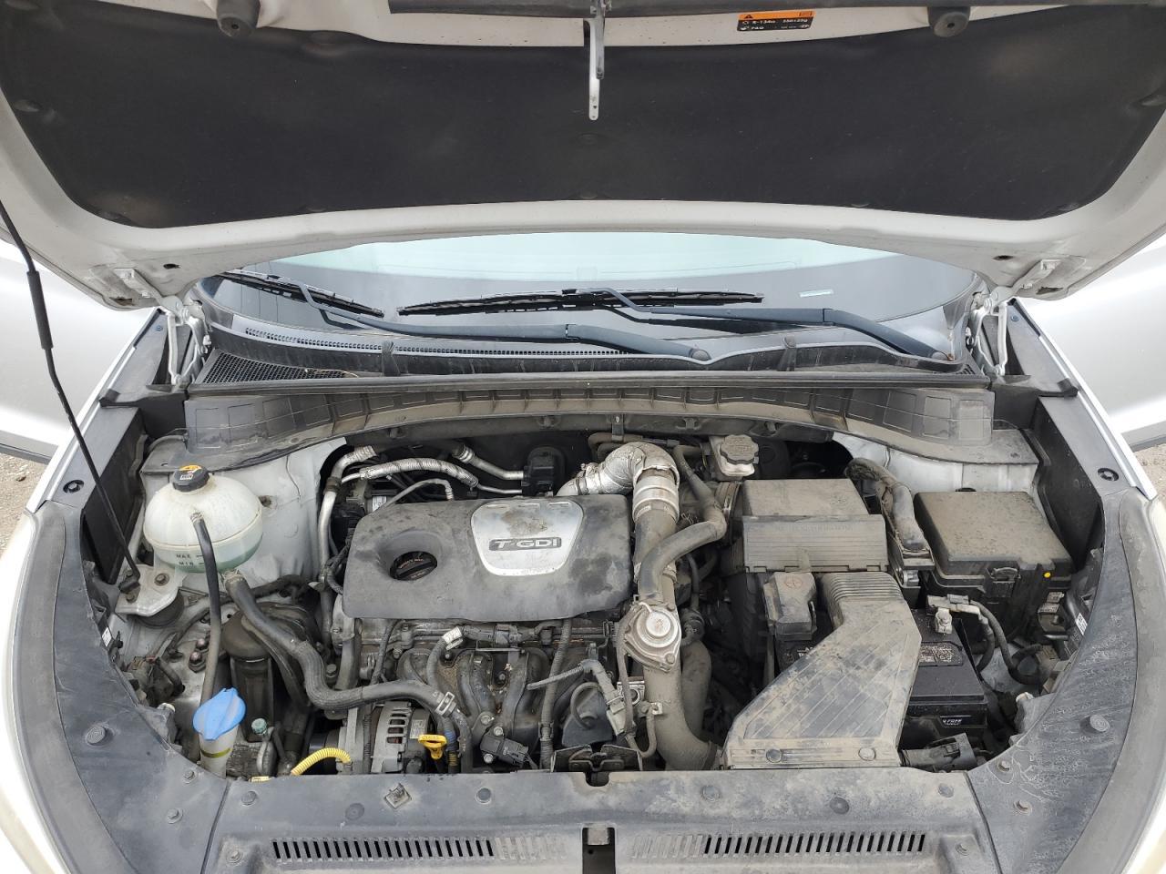 2016 HYUNDAI TUCSON