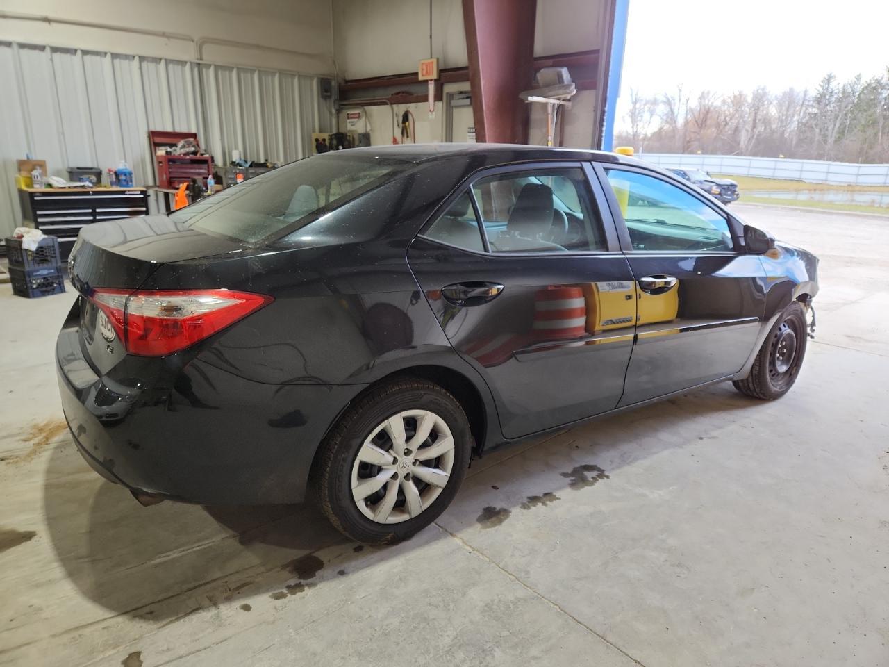 2016 TOYOTA COROLLA