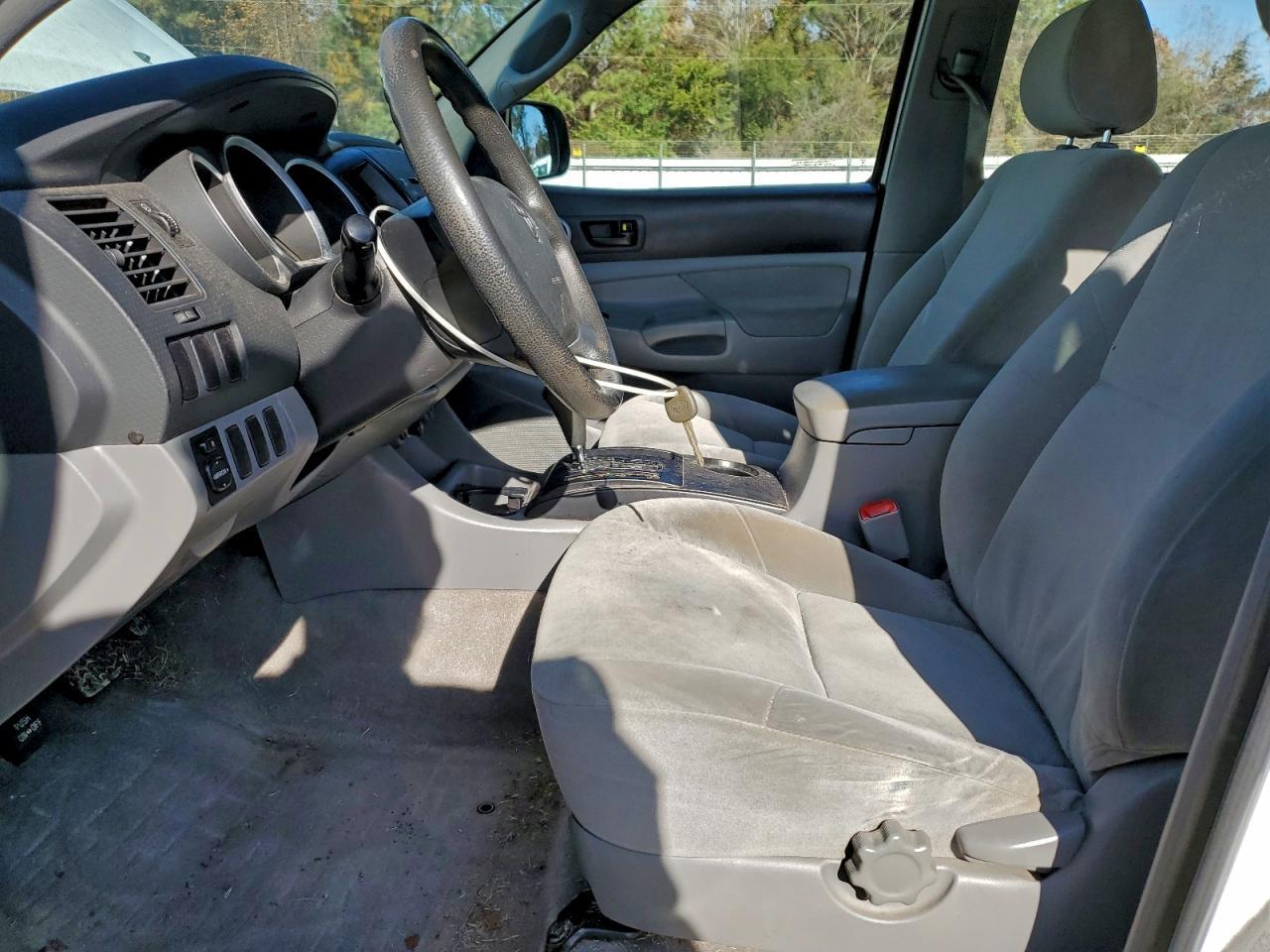 2005 TOYOTA TACOMA