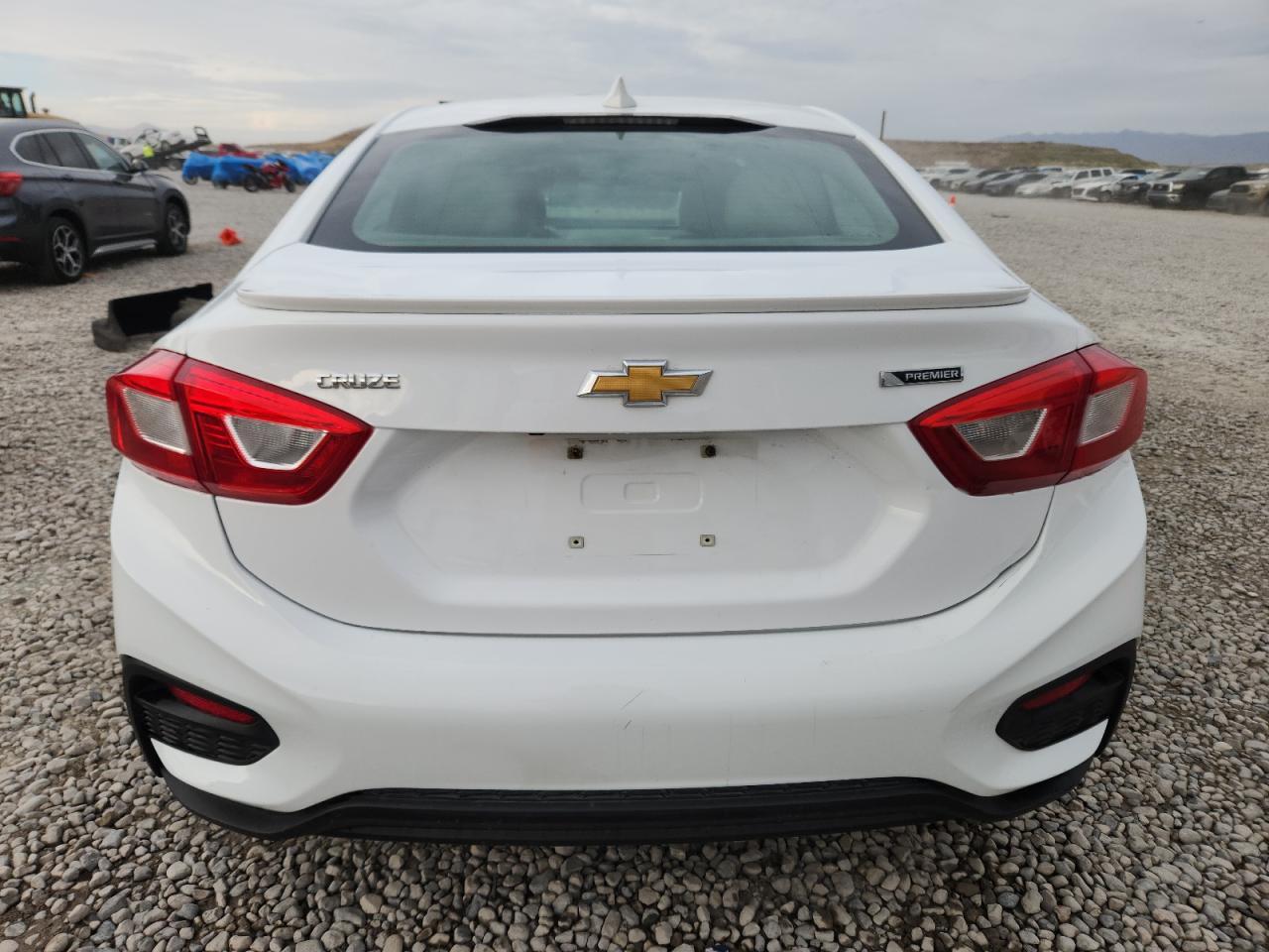 2016 CHEVROLET CRUZE