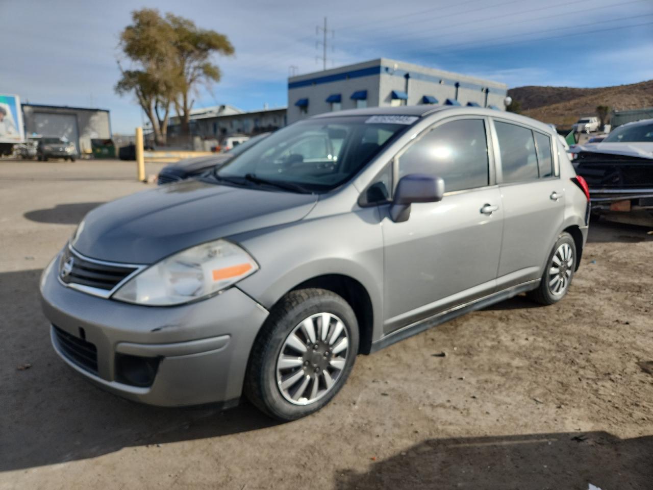 2012 NISSAN VERSA