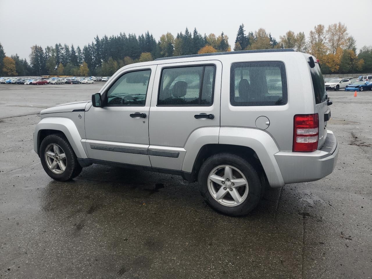 2012 JEEP Liberty