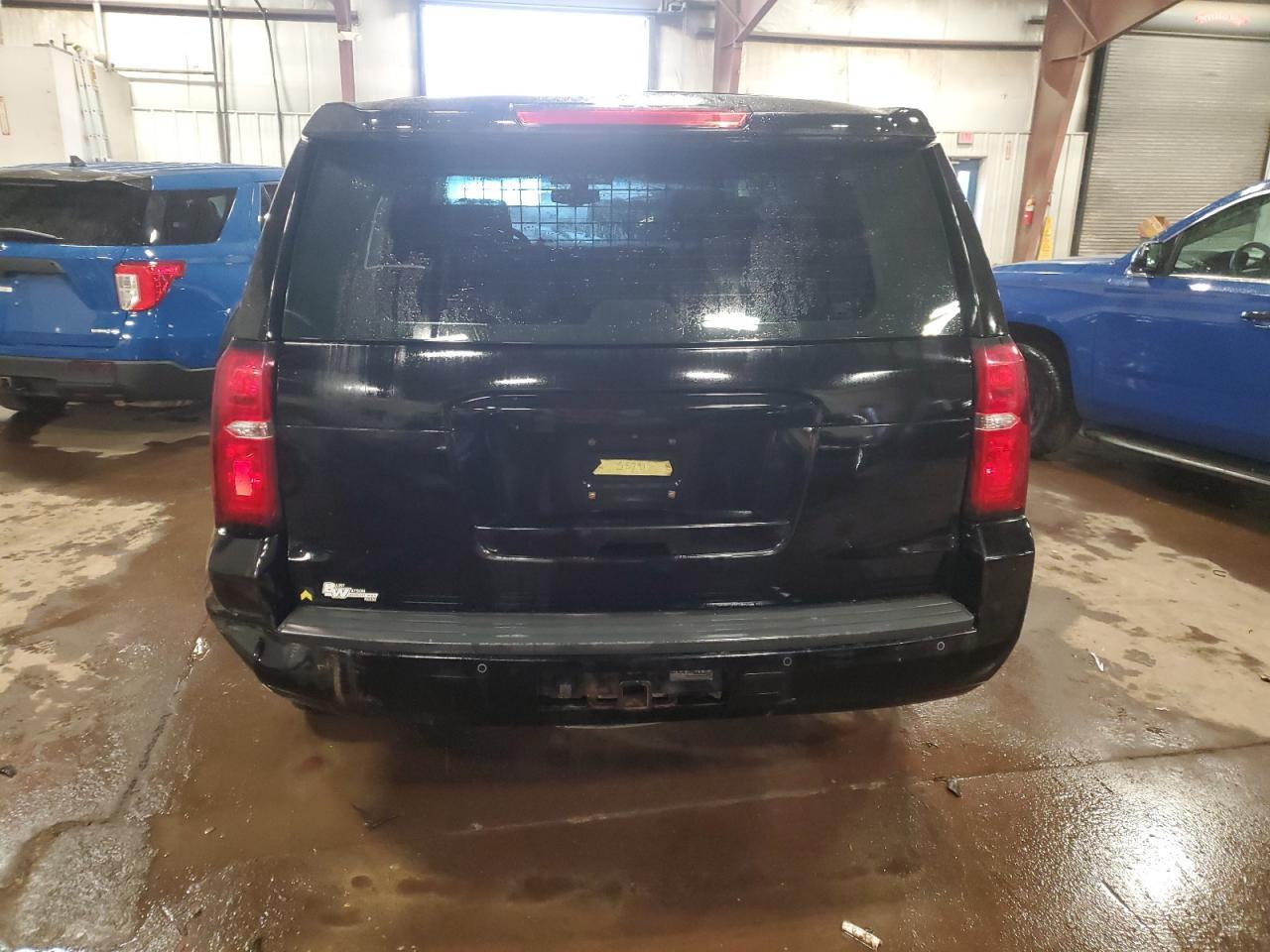 2017 CHEVROLET Tahoe