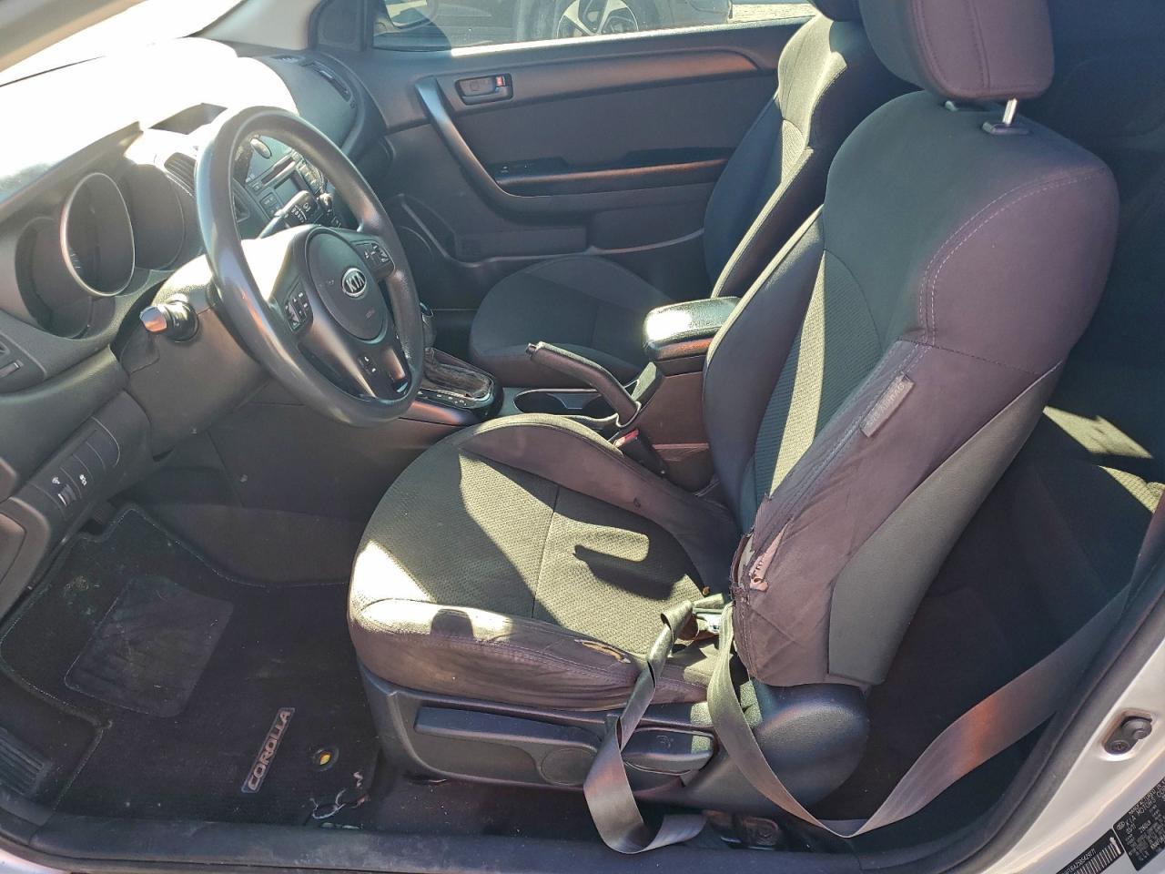 2011 KIA FORTE