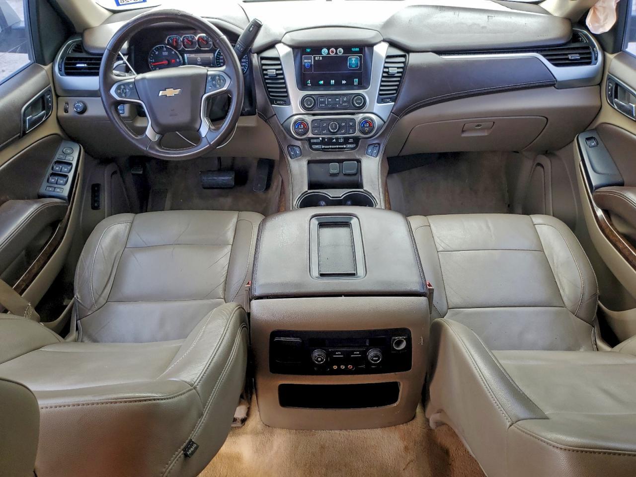 2015 CHEVROLET Suburban