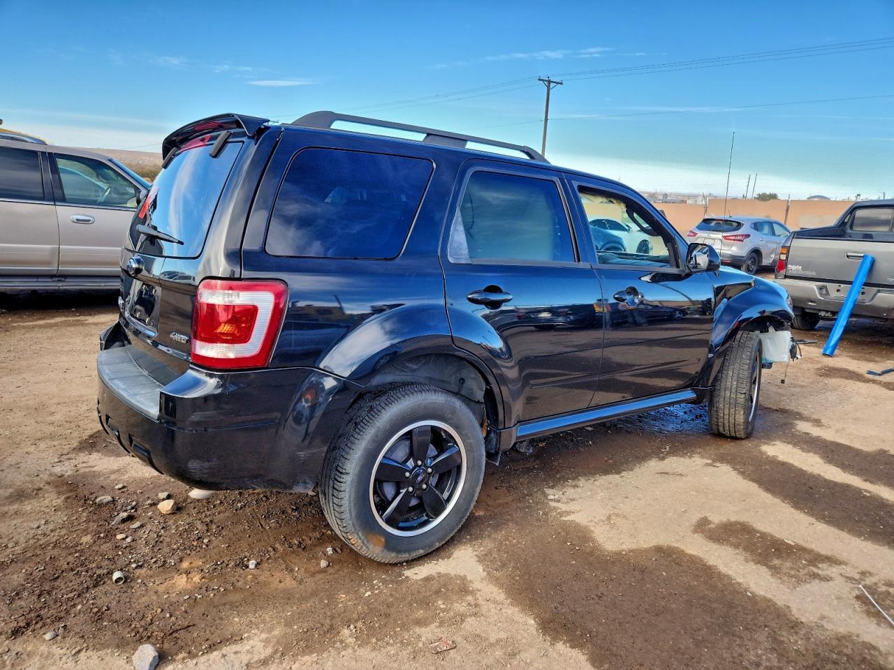 2009 FORD ESCAPE