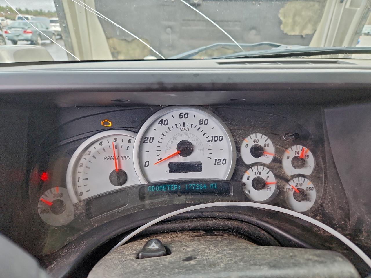 2004 HUMMER H2