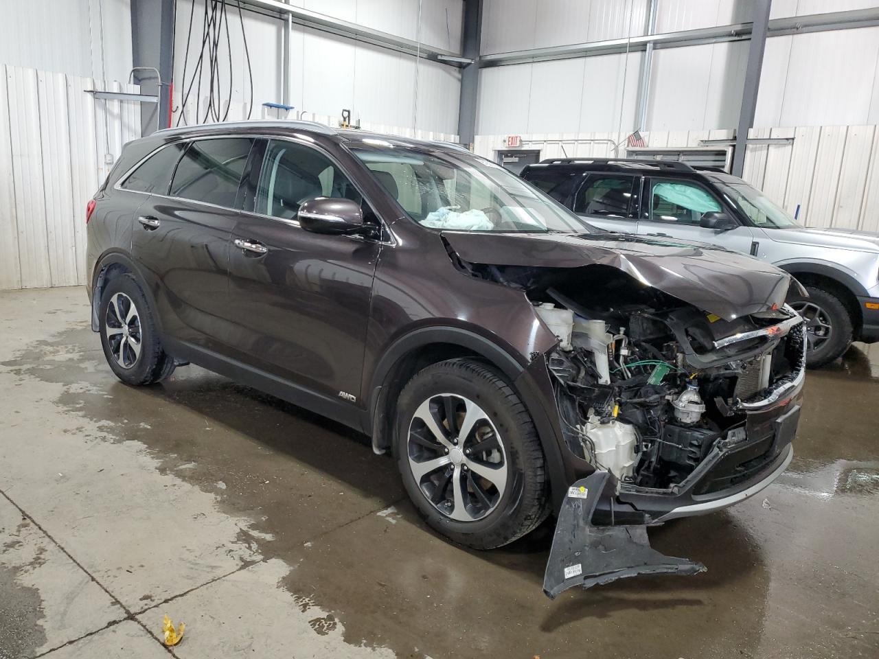 2016 KIA SORENTO