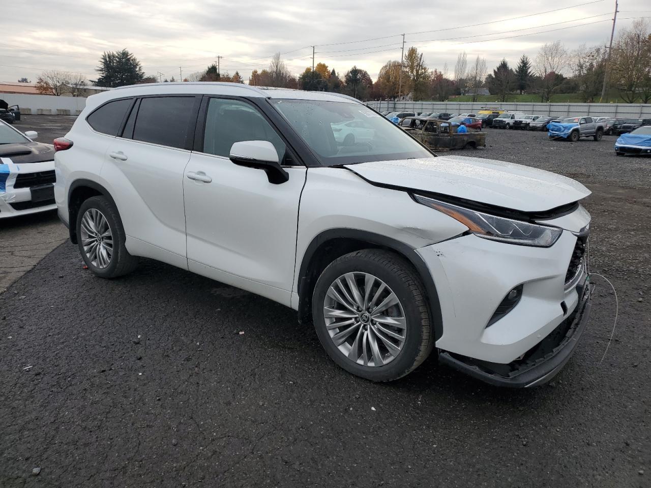 2022 TOYOTA HIGHLANDER