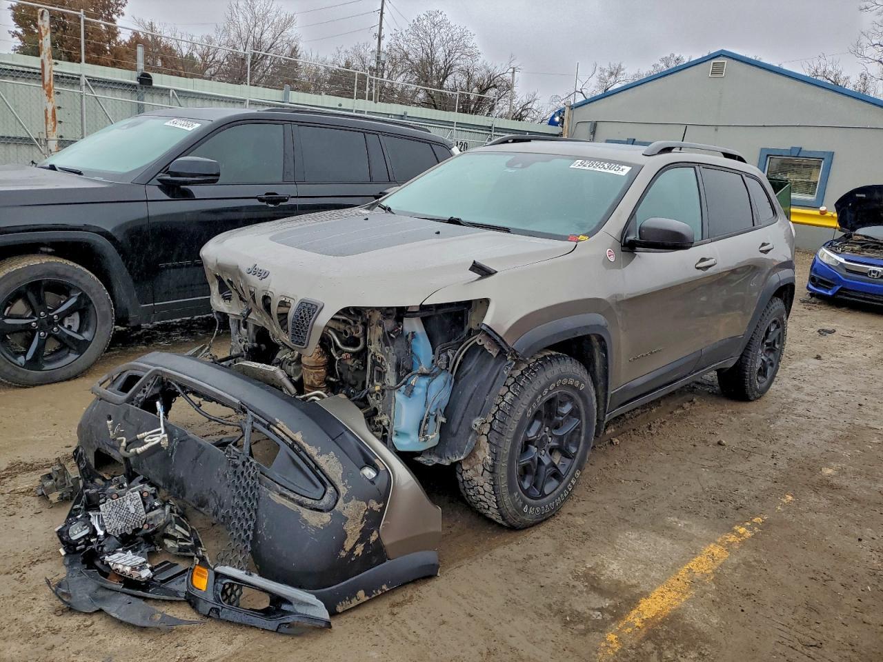 2021 JEEP CHEROKEE