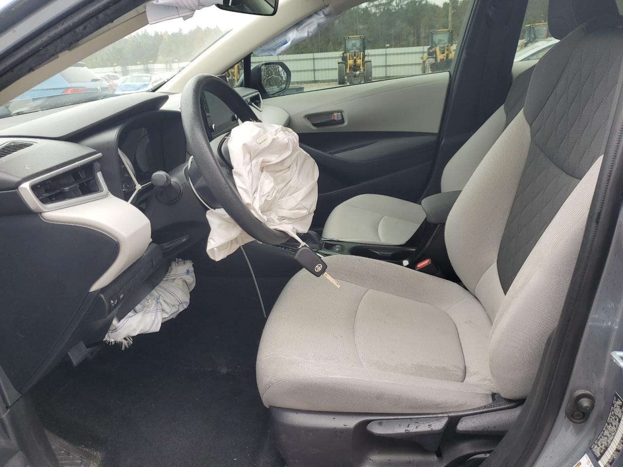 2022 TOYOTA COROLLA