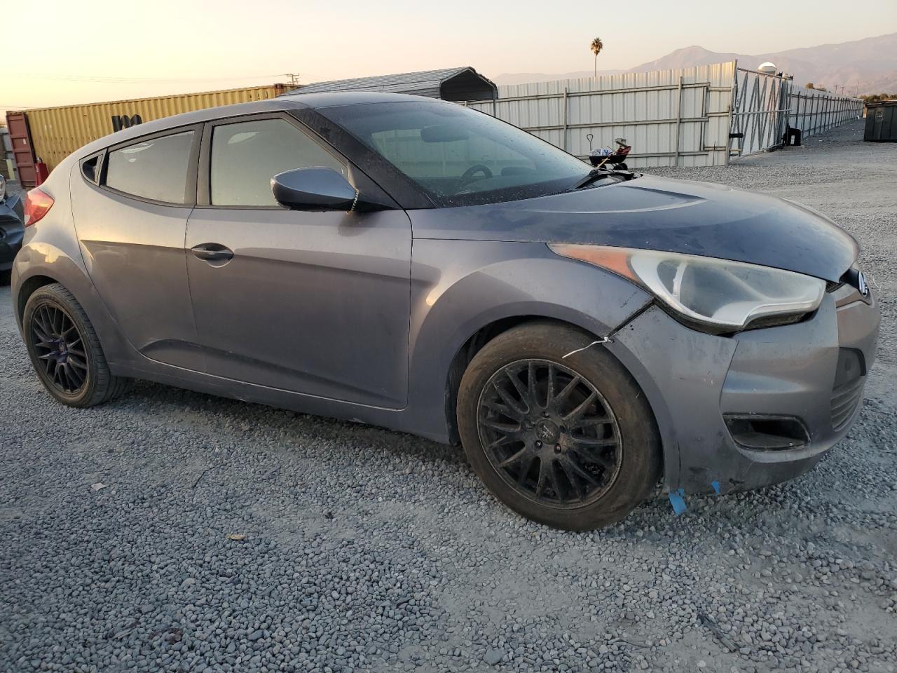 2016 HYUNDAI VELOSTER
