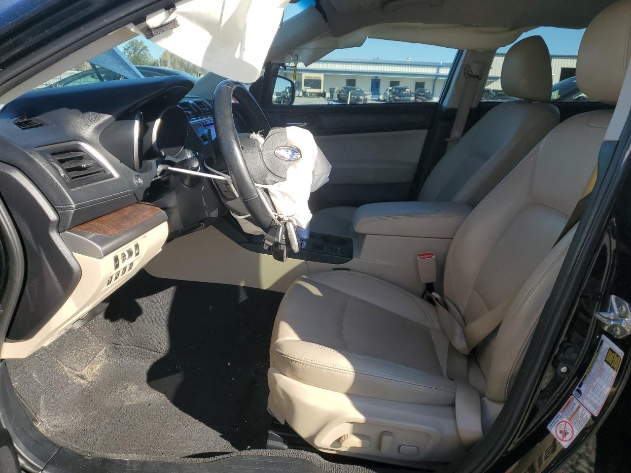 2018 SUBARU Outback