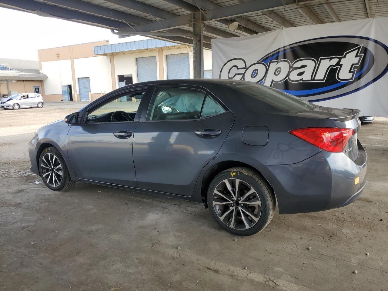 2017 TOYOTA COROLLA
