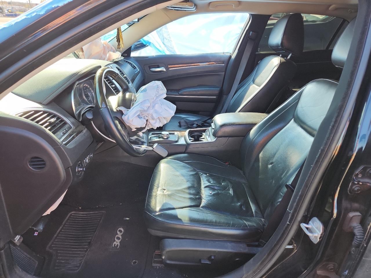 2016 CHRYSLER 300