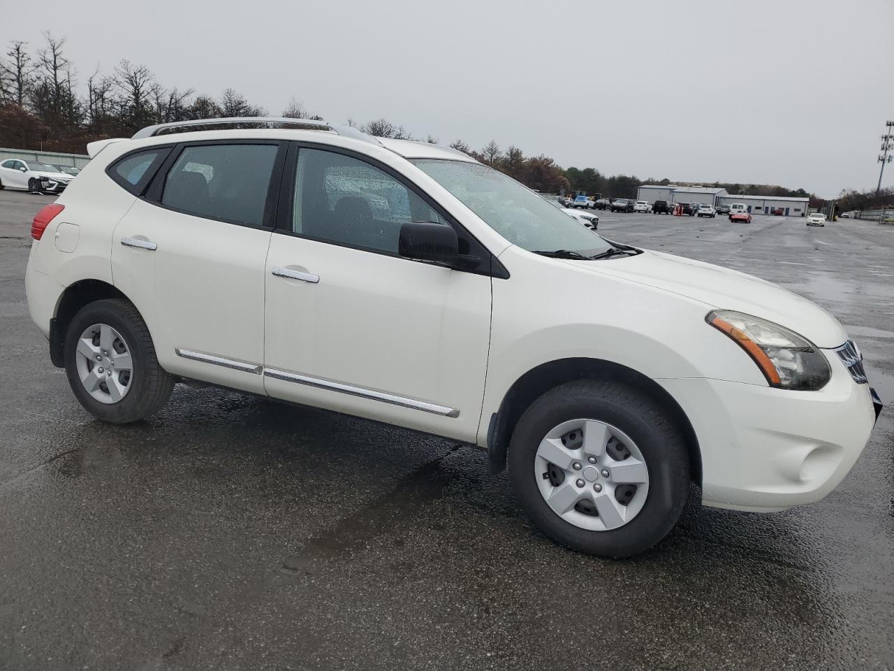 2014 NISSAN ROGUE