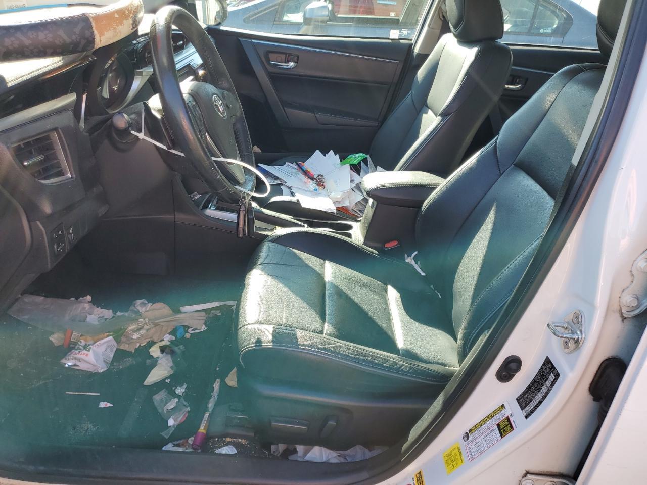 2015 TOYOTA COROLLA