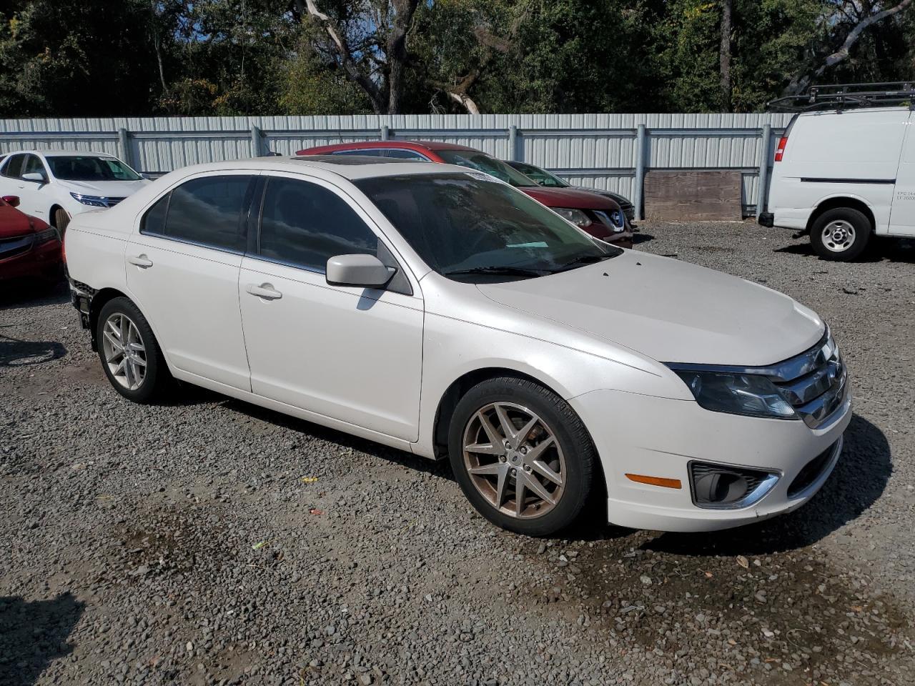 2010 FORD FUSION