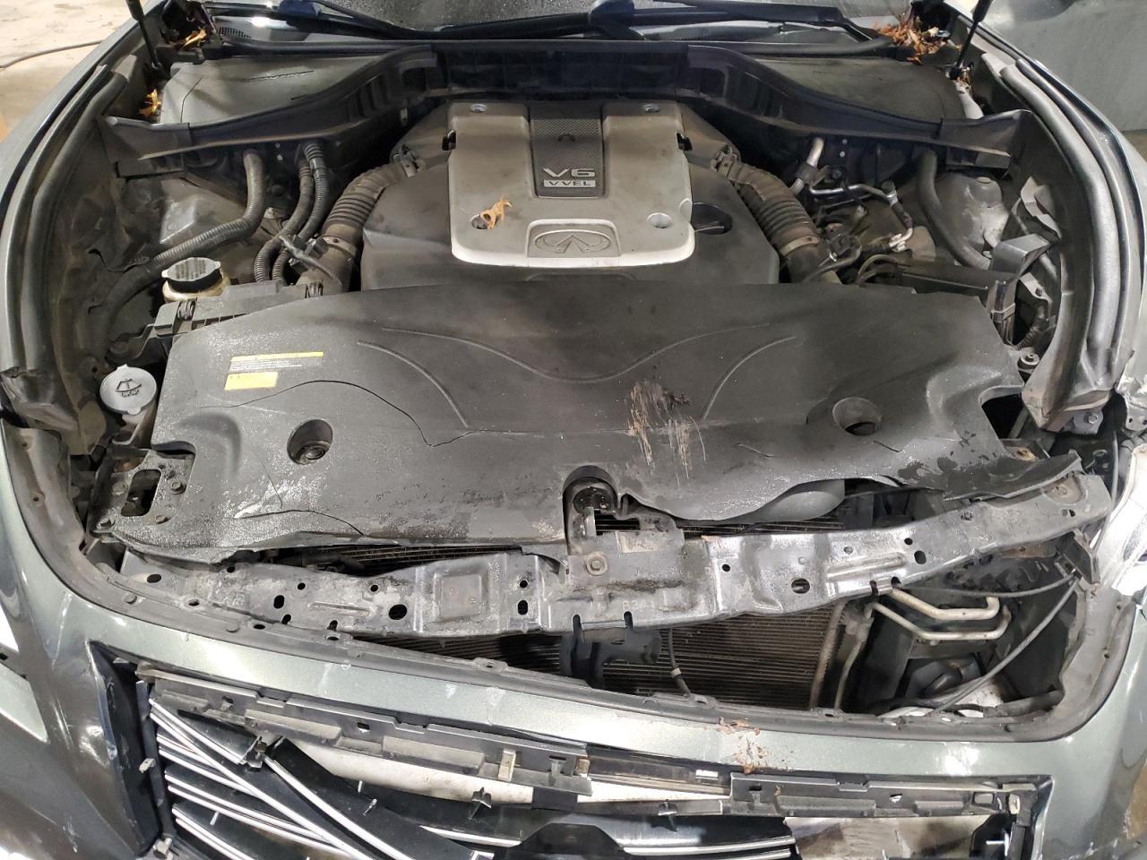 2013 INFINITI M37