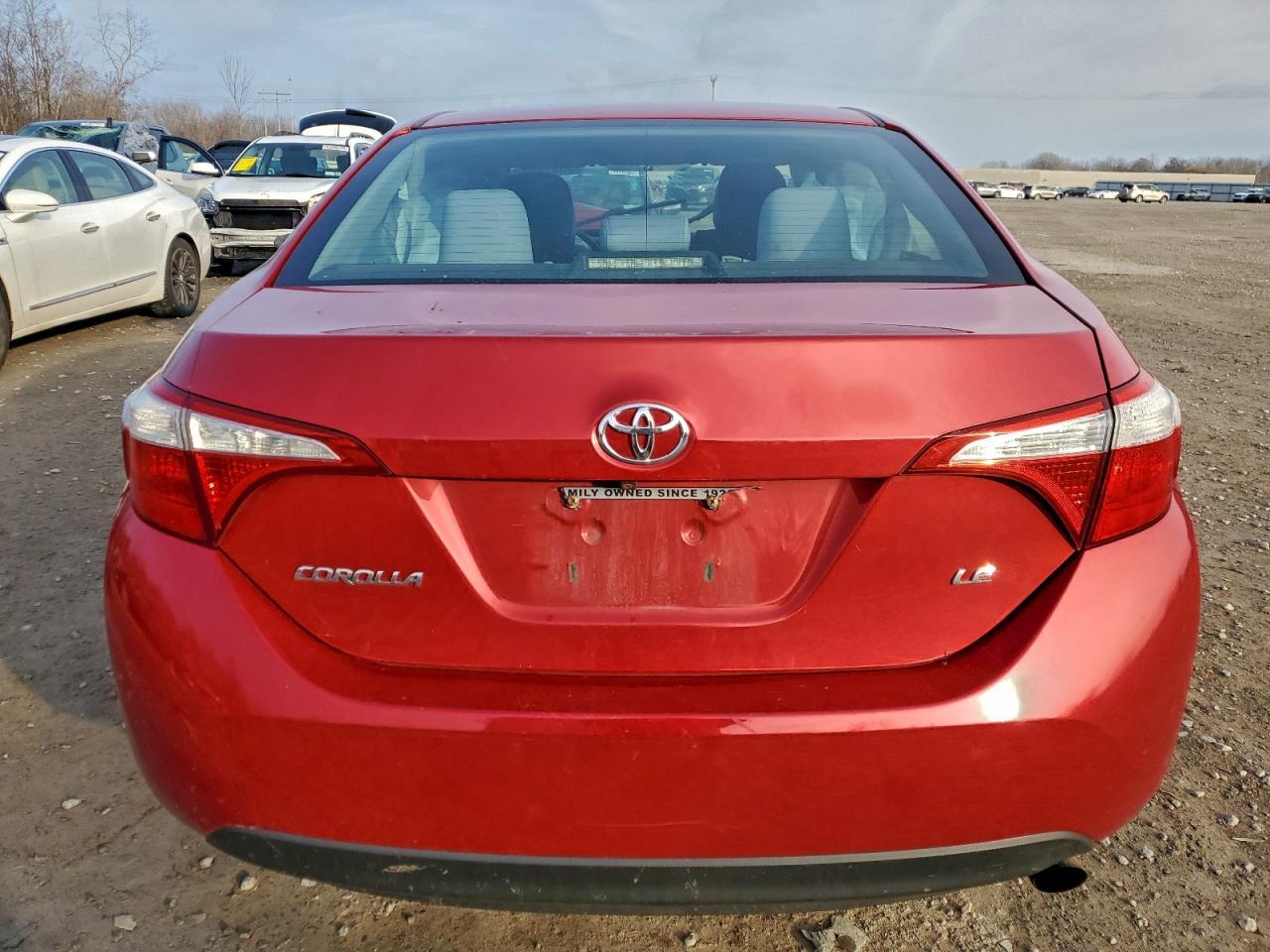 2015 TOYOTA COROLLA