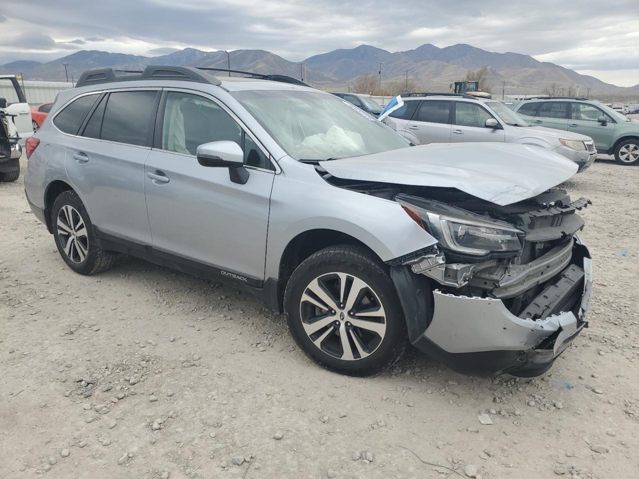 2019 SUBARU Outback
