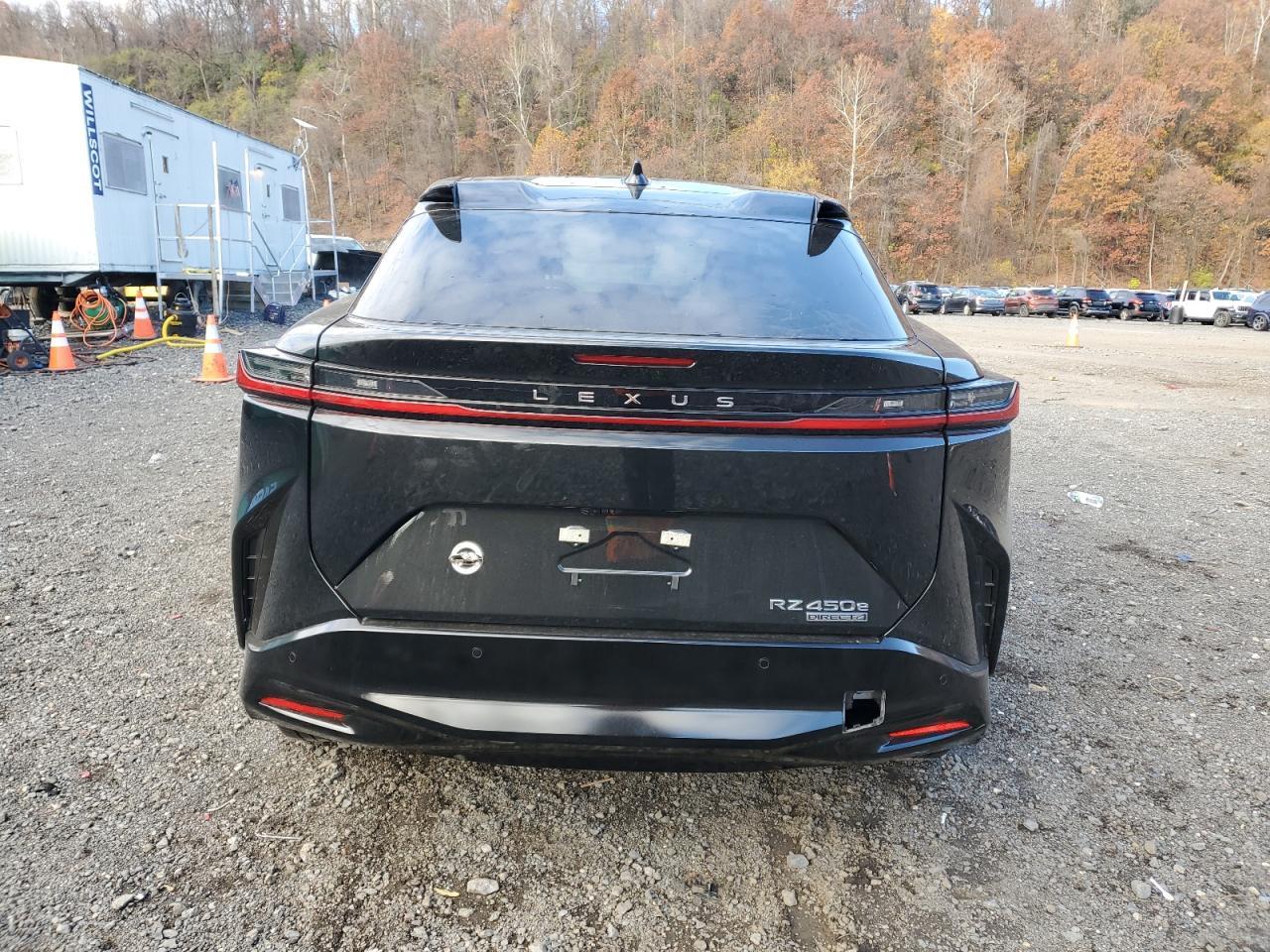 2025 LEXUS Rz 450e