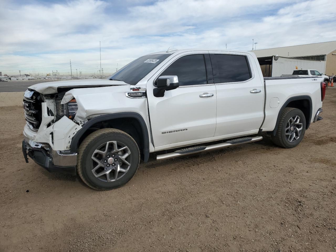 2023 GMC Sierra