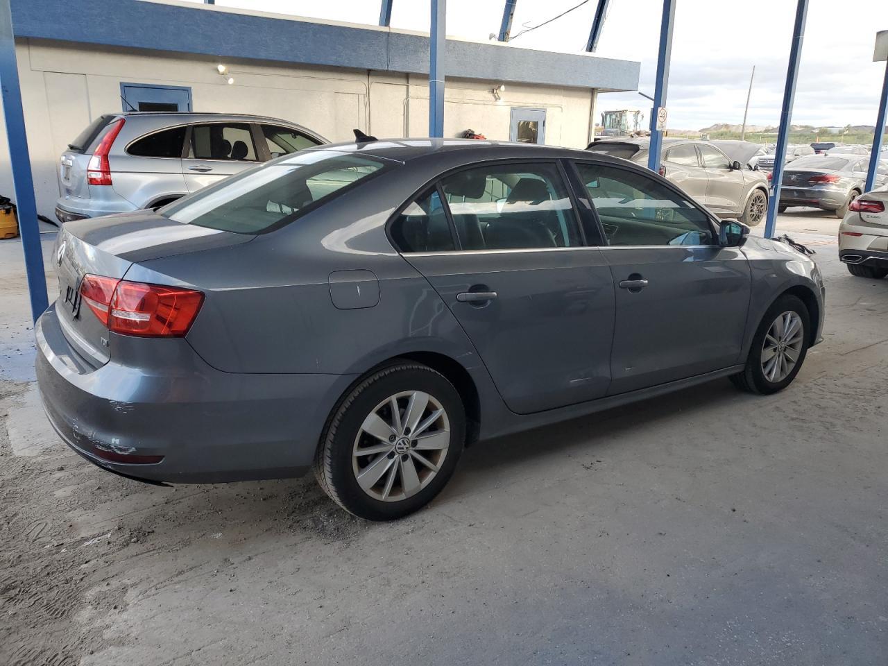 2015 VOLKSWAGEN JETTA