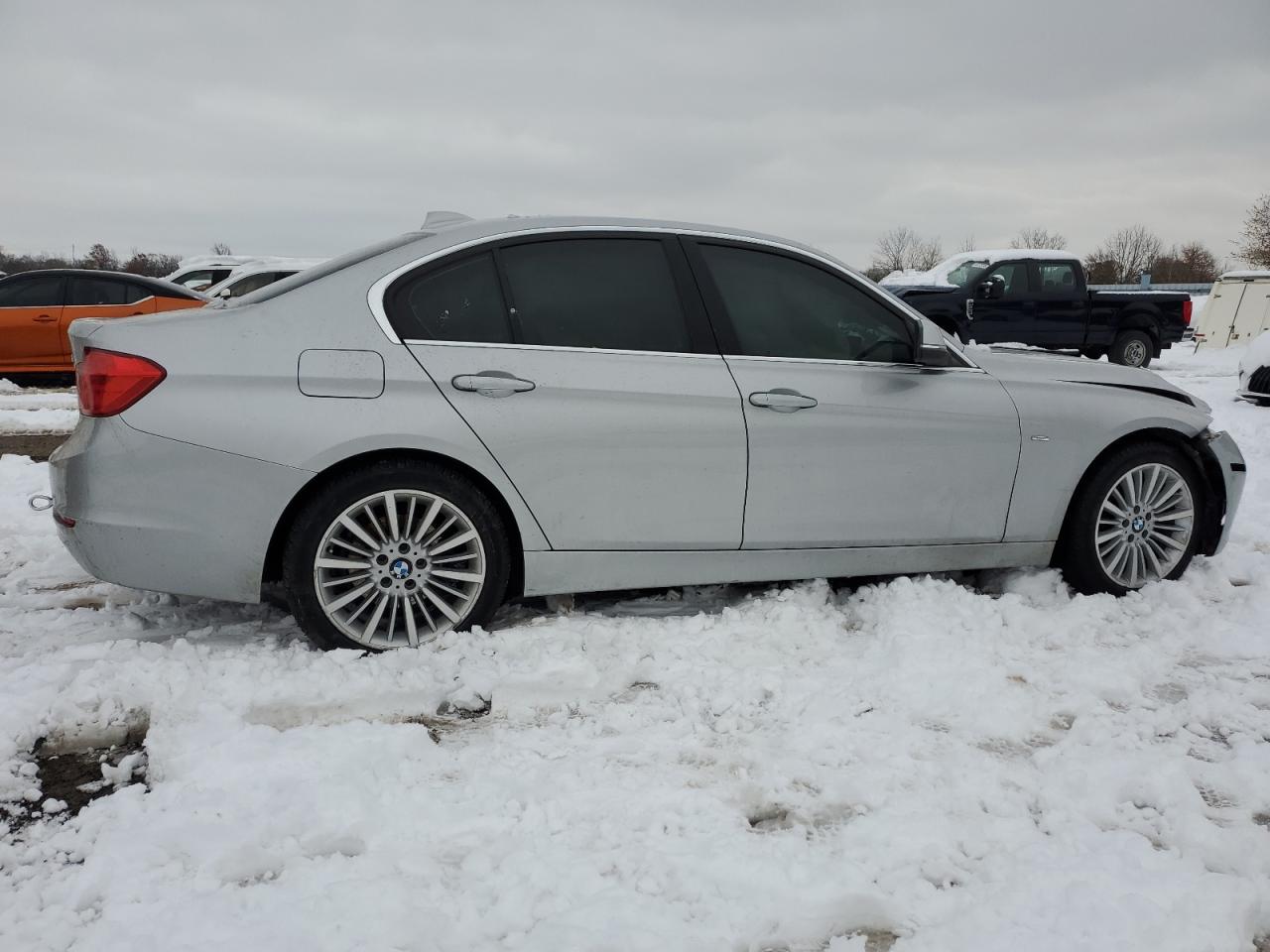 2013 BMW 3 SERIES