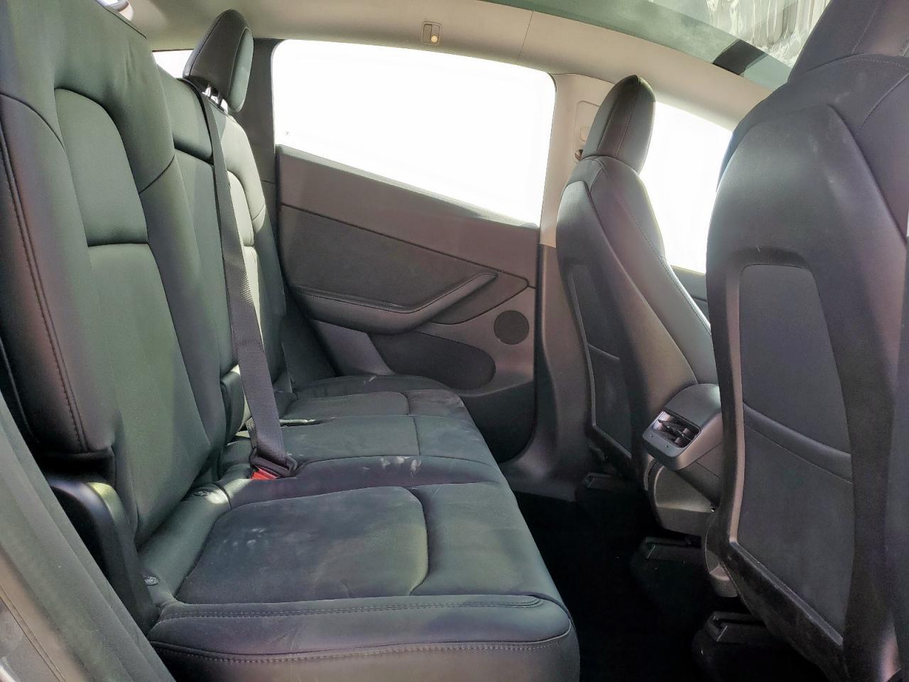 2020 TESLA MODEL Y