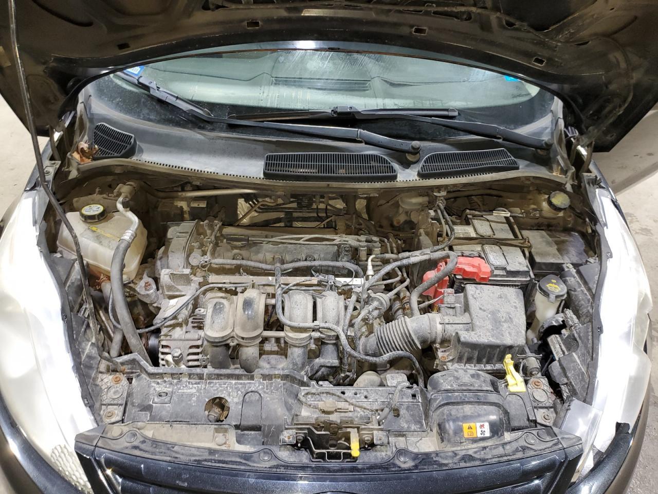 2013 FORD Fiesta