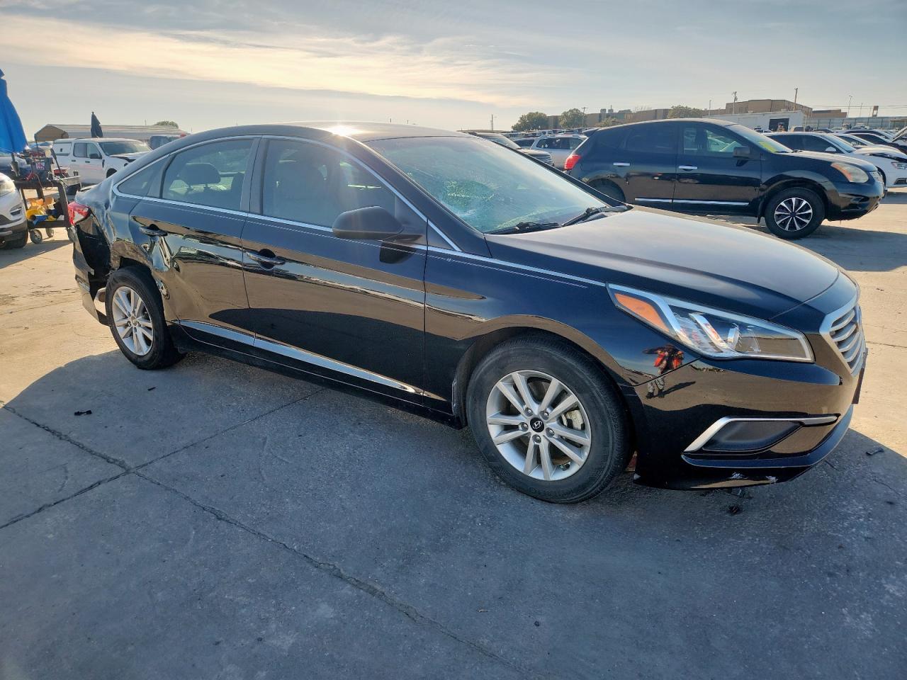 2016 HYUNDAI SONATA