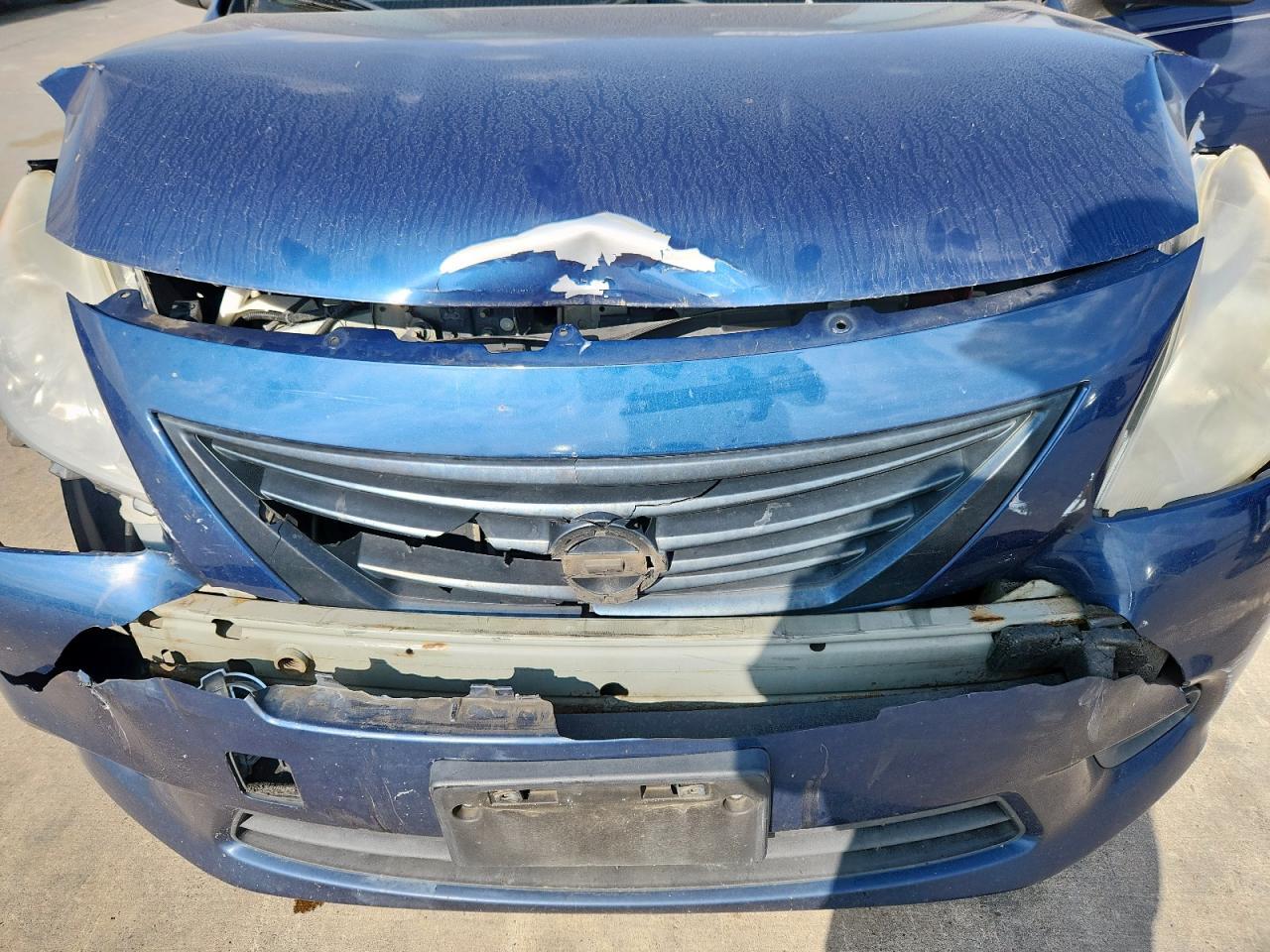 2014 NISSAN VERSA