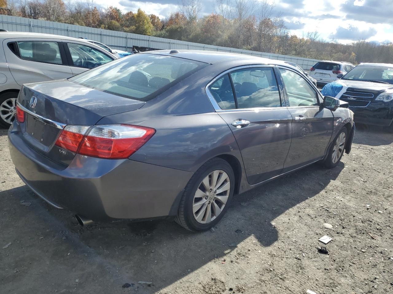 2015 HONDA ACCORD