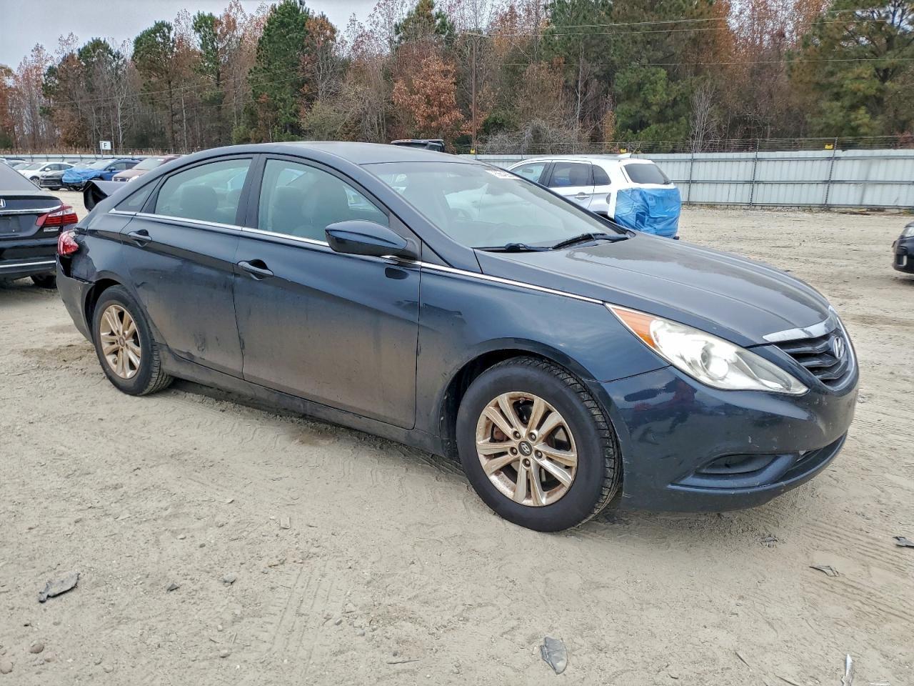 2011 HYUNDAI SONATA