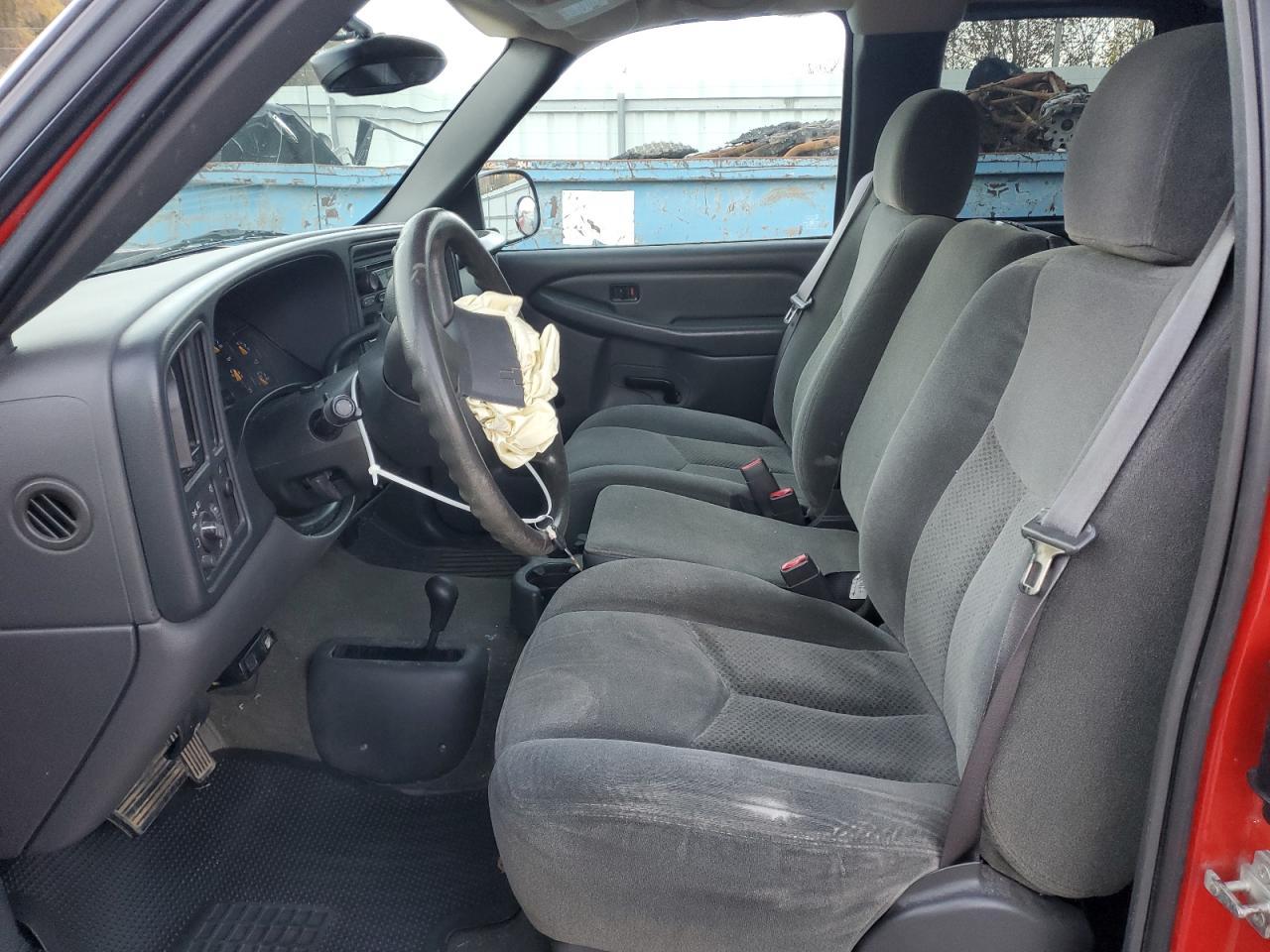 2004 CHEVROLET Silverado
