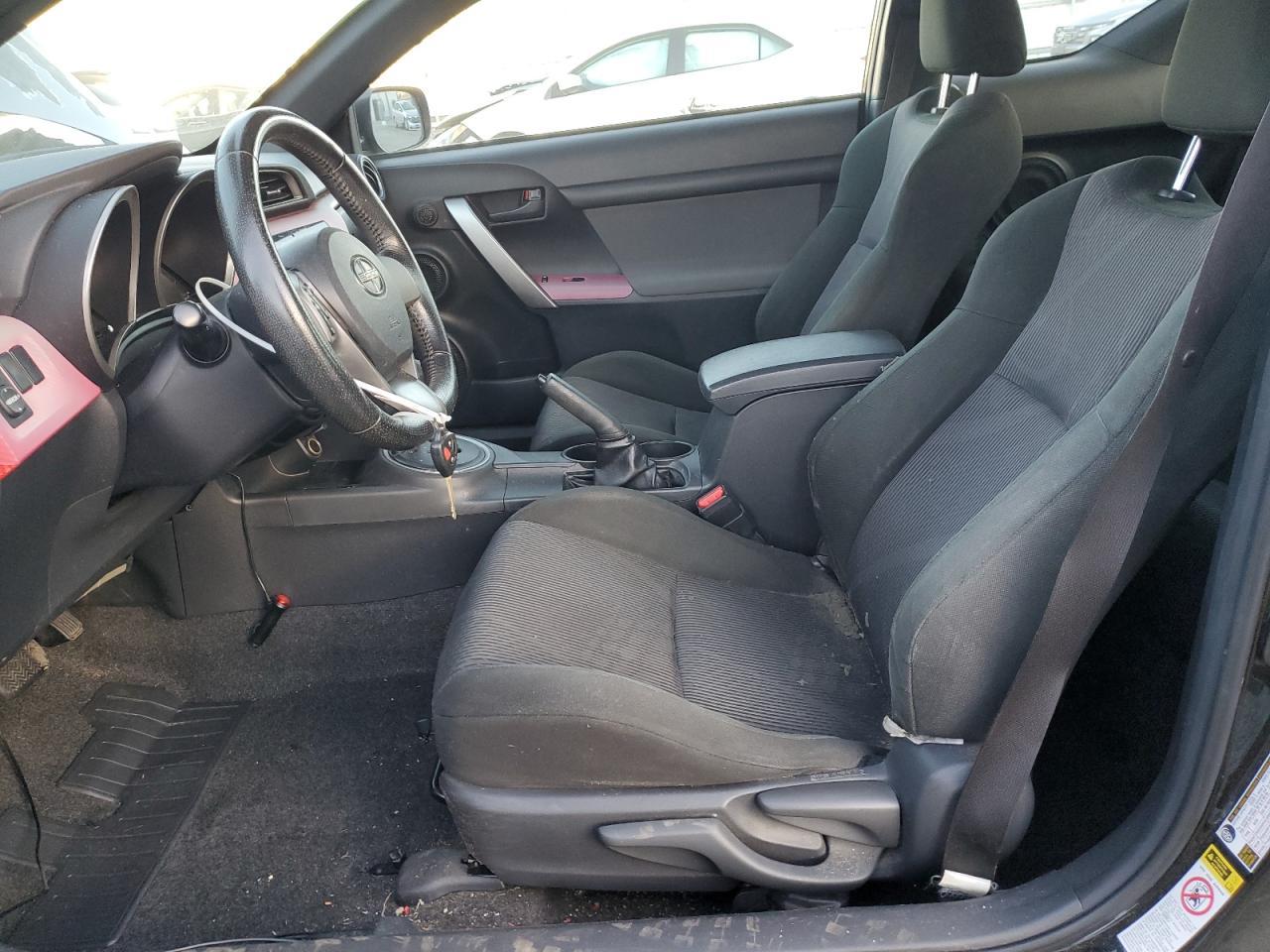2011 TOYOTA SCION
