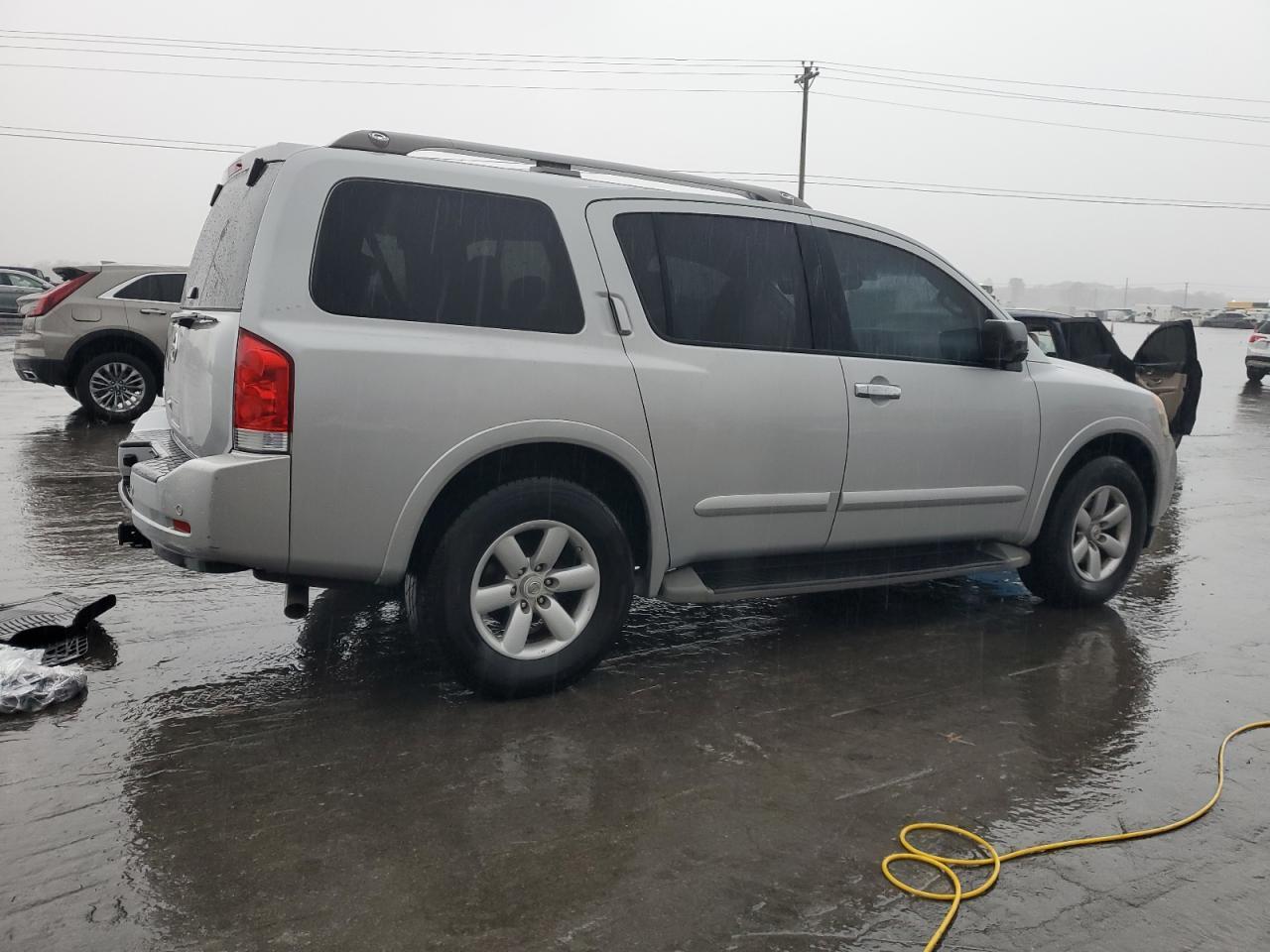 2014 NISSAN Armada