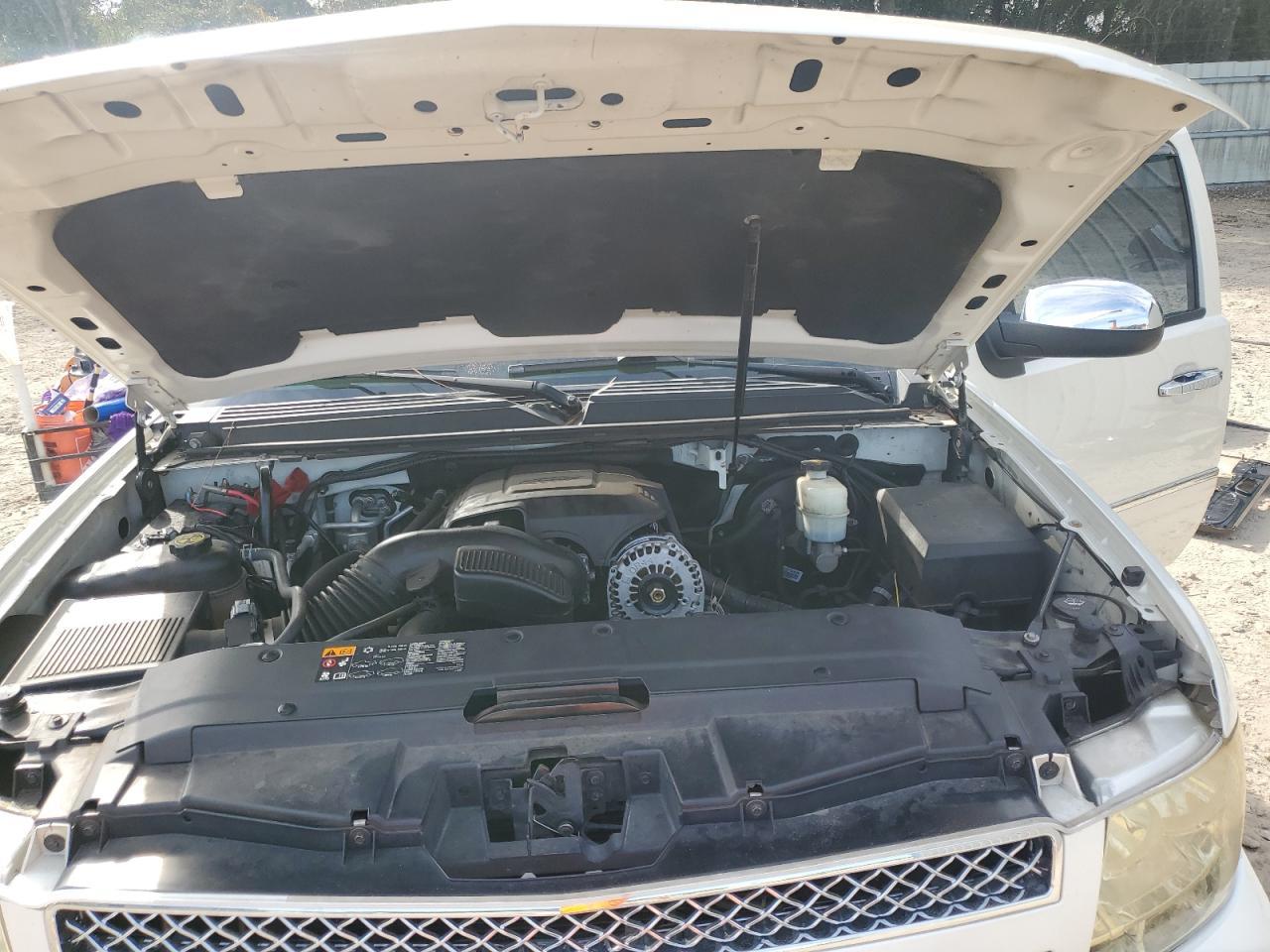 2014 CHEVROLET Tahoe