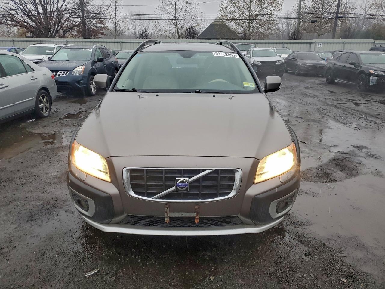 2008 VOLVO XC70