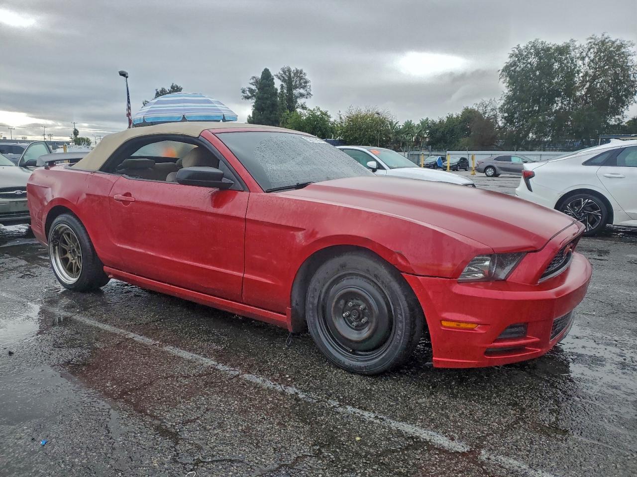 2013 FORD MUSTANG