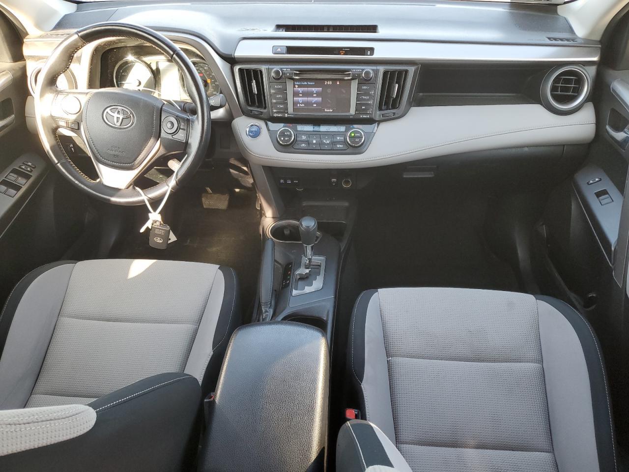 2016 TOYOTA RAV4