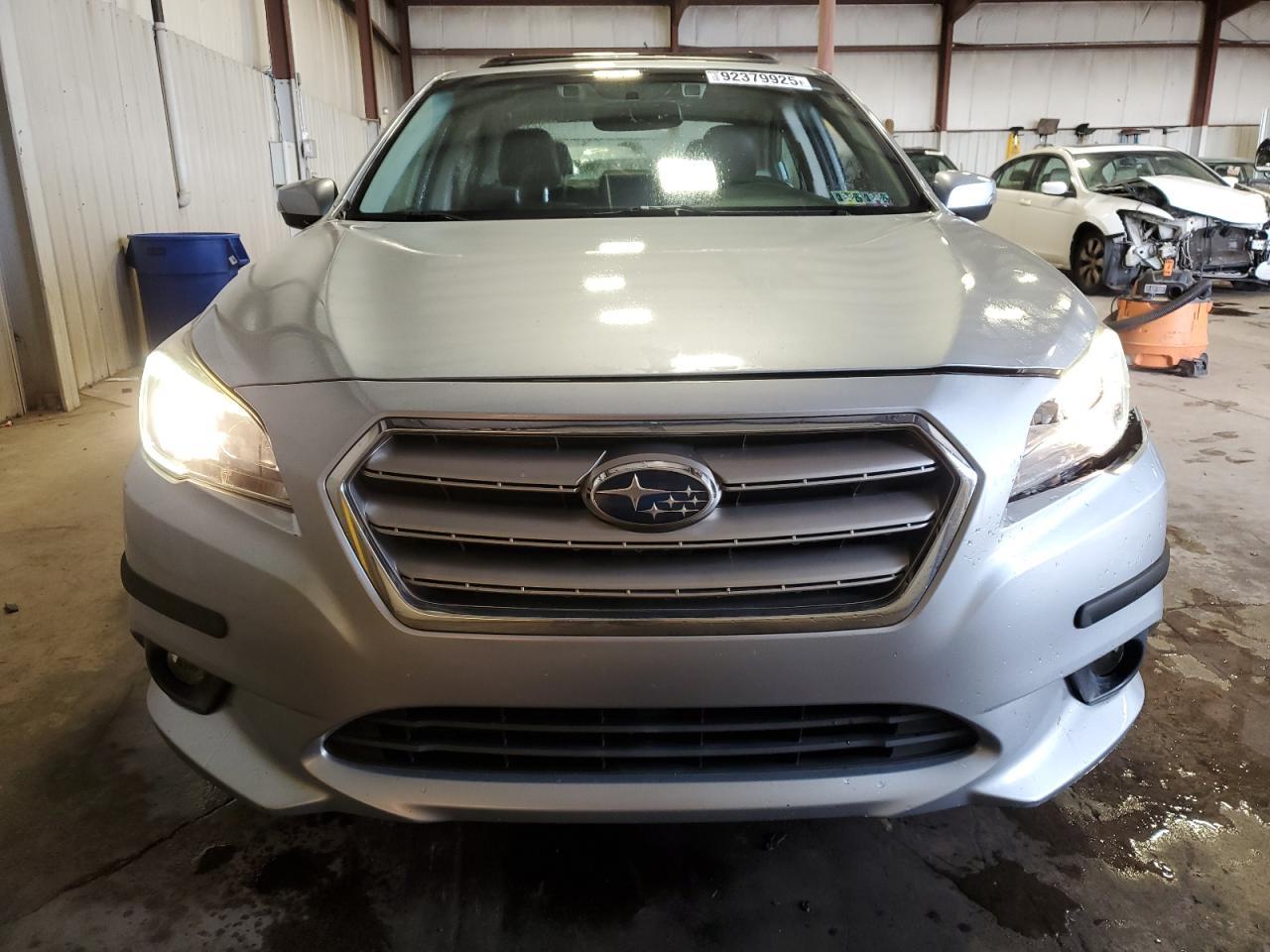 2015 SUBARU Legacy