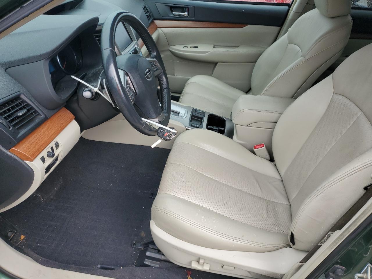 2013 SUBARU Outback