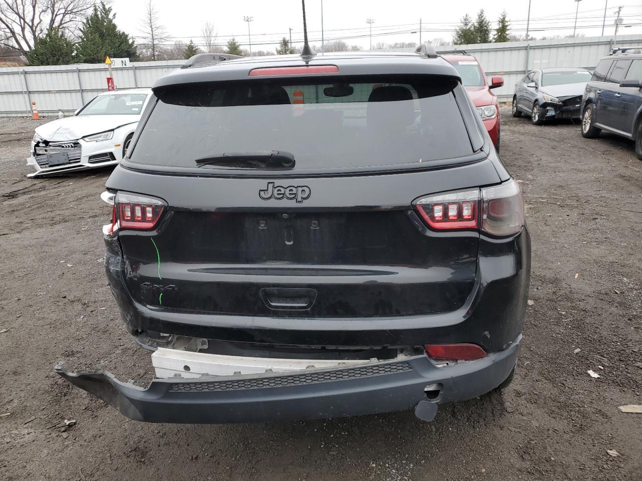 2021 JEEP Compass