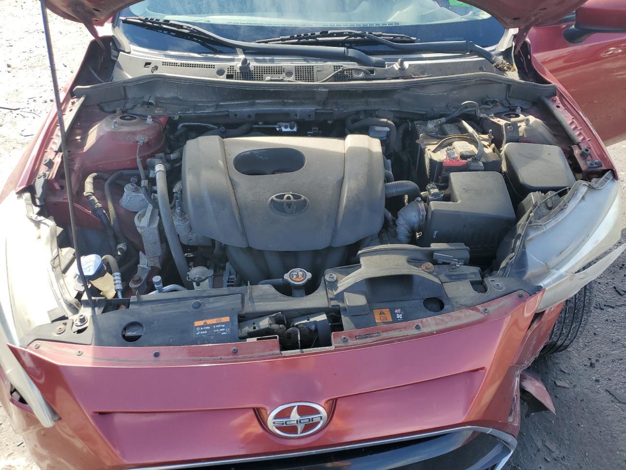 2016 TOYOTA SCION